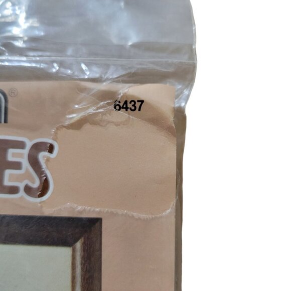 Caron Perkies Playful Puppy Crewel Kit 5"x7" 1980's Vintage Needlepoint DIY Craf - Picture 7 of 8